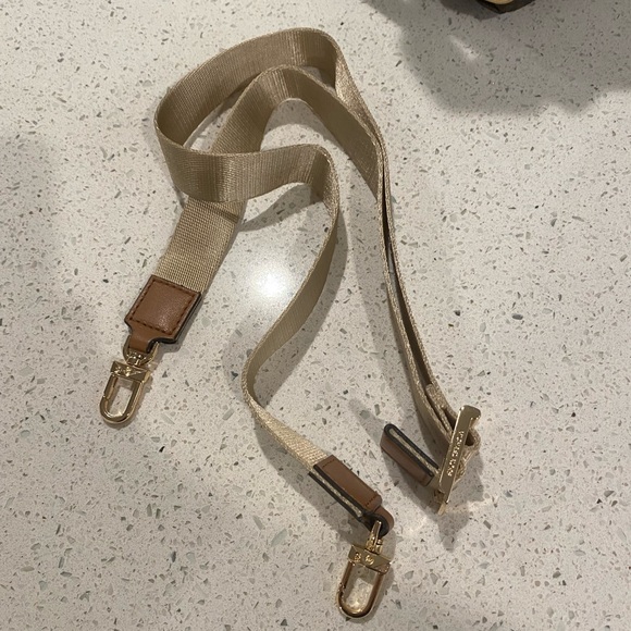 Michael Kors Slater Backpack✨ - Picture 4 of 6